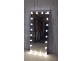 Выполненная работа: гримерное безрамное зеркало с подсветкой и гравировкой имени 180х80 см (г. Санкт-Петербург)